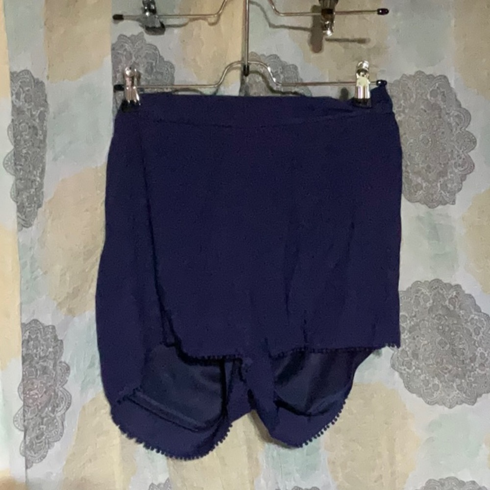 Olsenboye used shorts